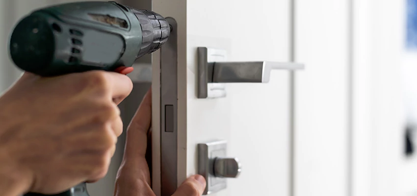 Locksmith For Lock Replacement Near Me in San Marcos, CA